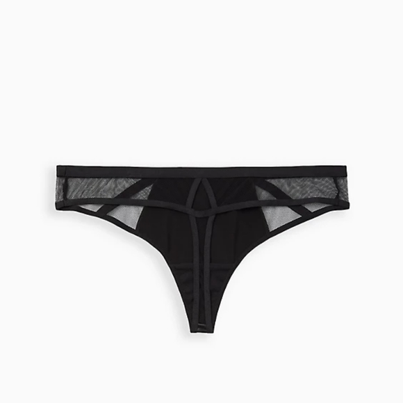 SOLD NWT Full Set Torrid Black Fishnet Bralette & Thong Panty Set 1X - Picture 4 of 9